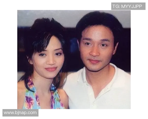 梅艳芳心中的足球偶像是谁揭秘她对明星球员的热爱与追随 梅艳芳心中的足球偶像是谁揭秘她对明星球员的热爱与追随